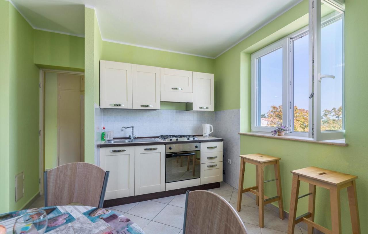 Apartment Marino โปเรช ภายนอก รูปภาพ